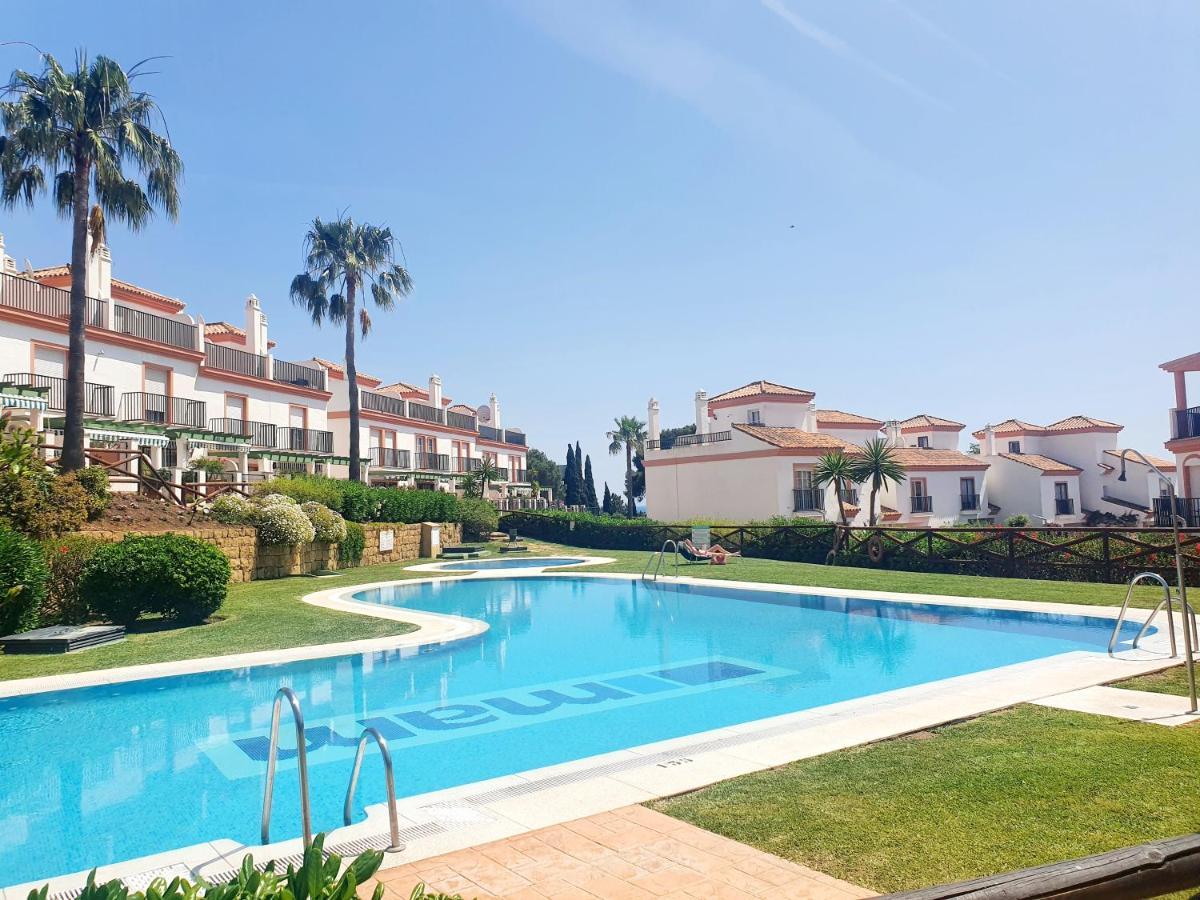 Lomas De Cabopino House Apartment มาร์เบยา ภายนอก รูปภาพ